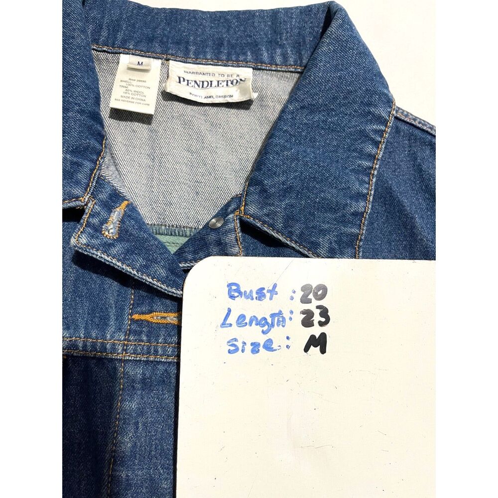 Pendleton Blue Vest With Geometric Pattern - image 5